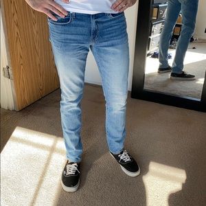 Joe’s Jeans - The Asher Slim in Light Wash